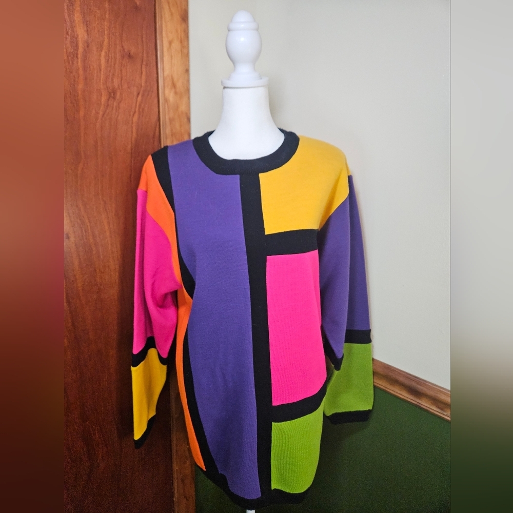 Vintage womens Restless Clothiers Colorblock Sweater w/ shoulder pads size med.